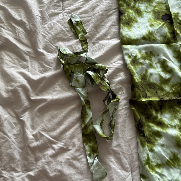 Green Coverup Long Sleeve collared shirt Swimsuit ButtonDown - Picture 12 of 12